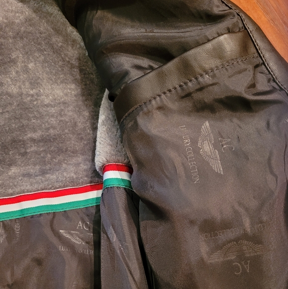 Italia Jacket - Picture 4 of 8